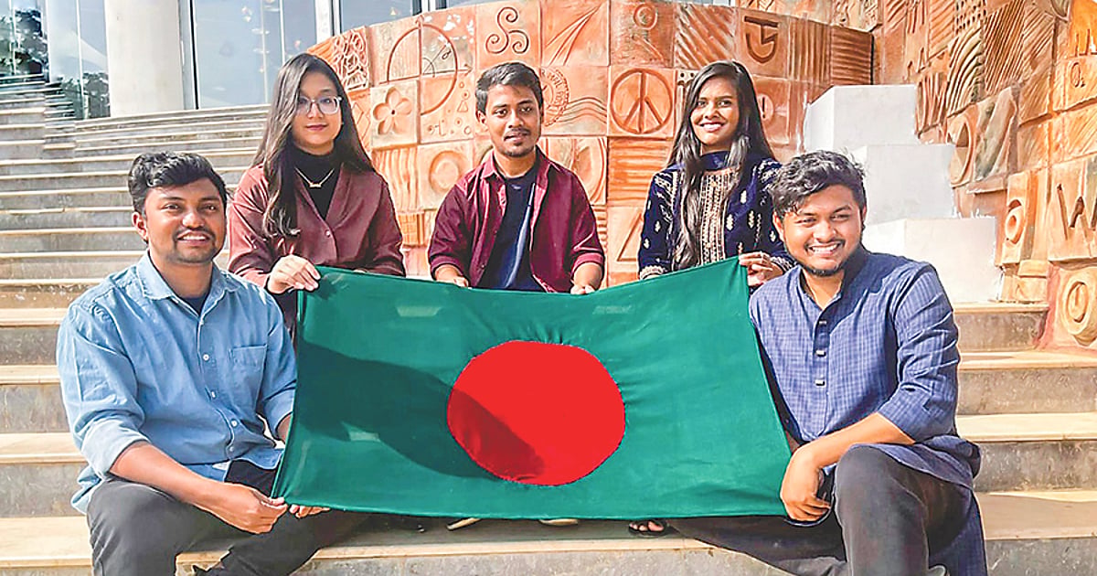 নাসার ঘরে লাল–সবুজ পতাকা